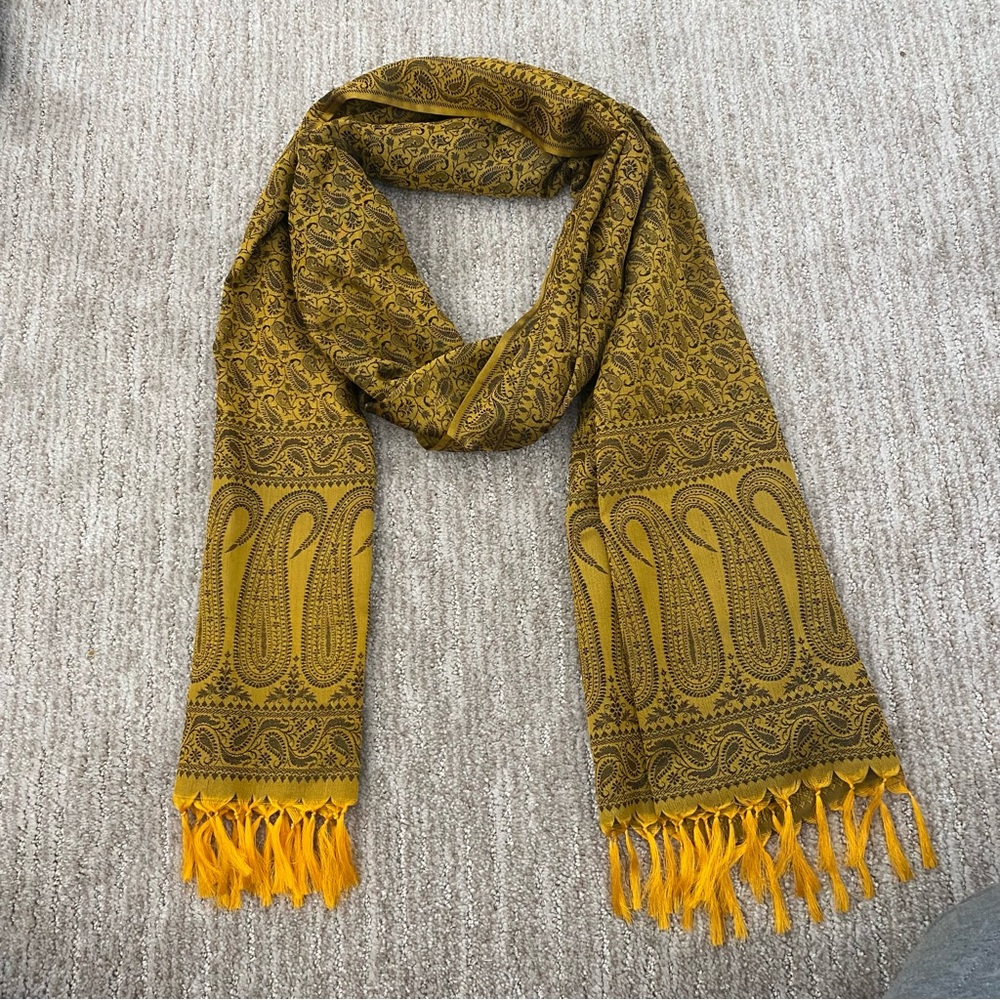 Brand new gold colored silk Novica scarf
